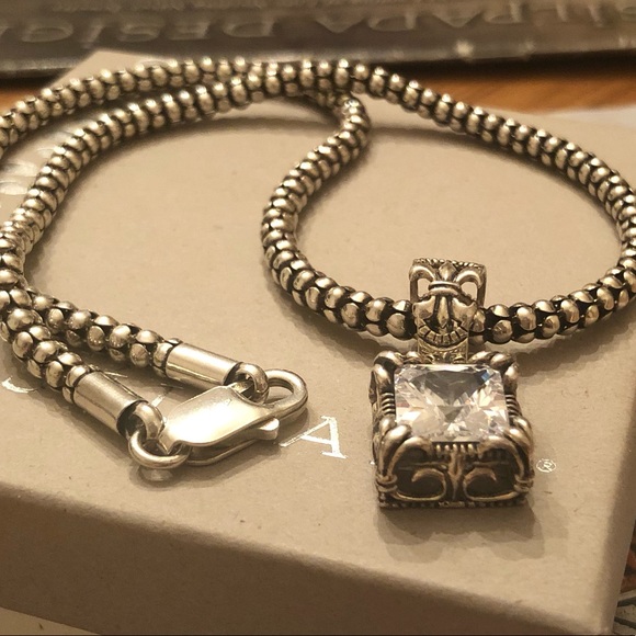 Silpada Sterling Silver Cubic Zirconia Uptown Pendant Necklace - Picture 13 of 16